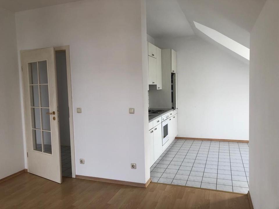 Thumbnail-Attraktive 2-Zimmer Dachgeschosswohnung in Ruhstorf an der Rott