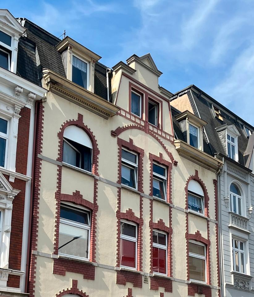 Thumbnail-Mehrfamilienhaus Nähe Helios Klinikum, voll vermietet