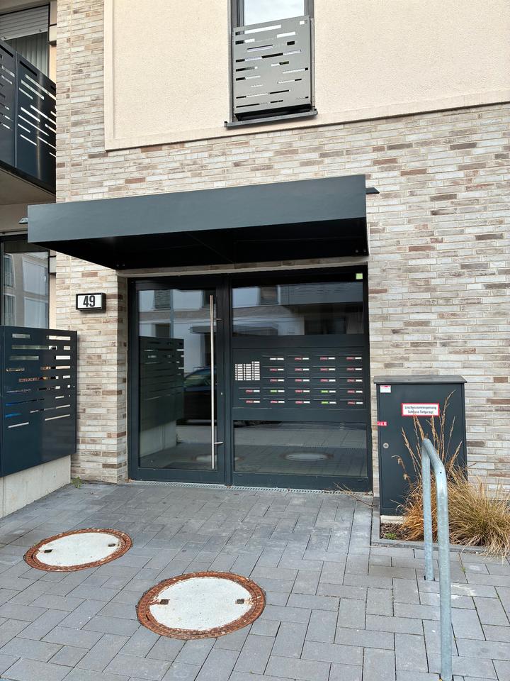 Thumbnail-471219 Moderne 2-Zi.-Wohnung im Neubau von Düsseldorf-Rath!