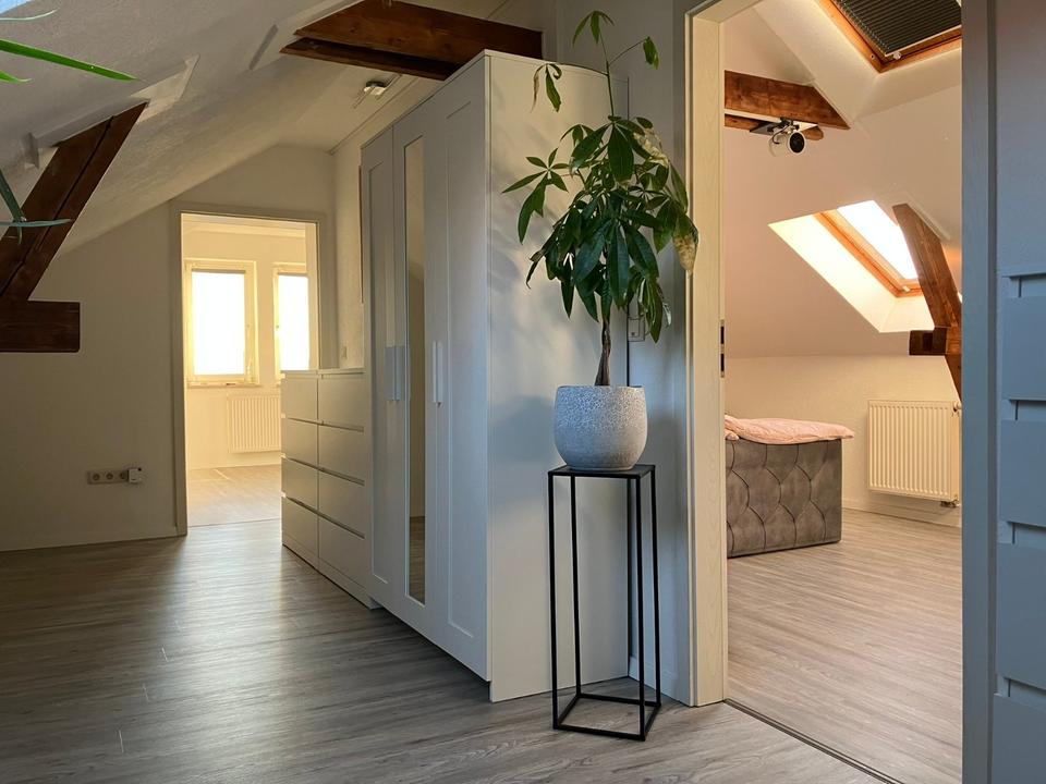 Thumbnail-Attraktive 3,5-Zimmer-Maisonette-Wohnung in Sonneberger Stadthaus