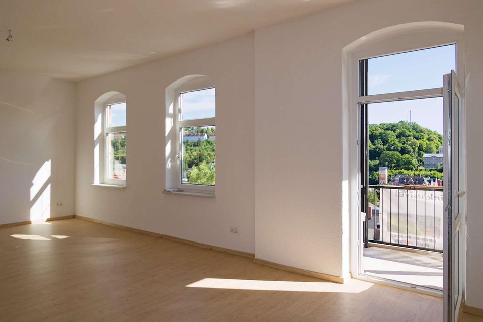 Thumbnail-Südbalkon mit Panoramablick - Erstbezug nach energetischer Sanierung