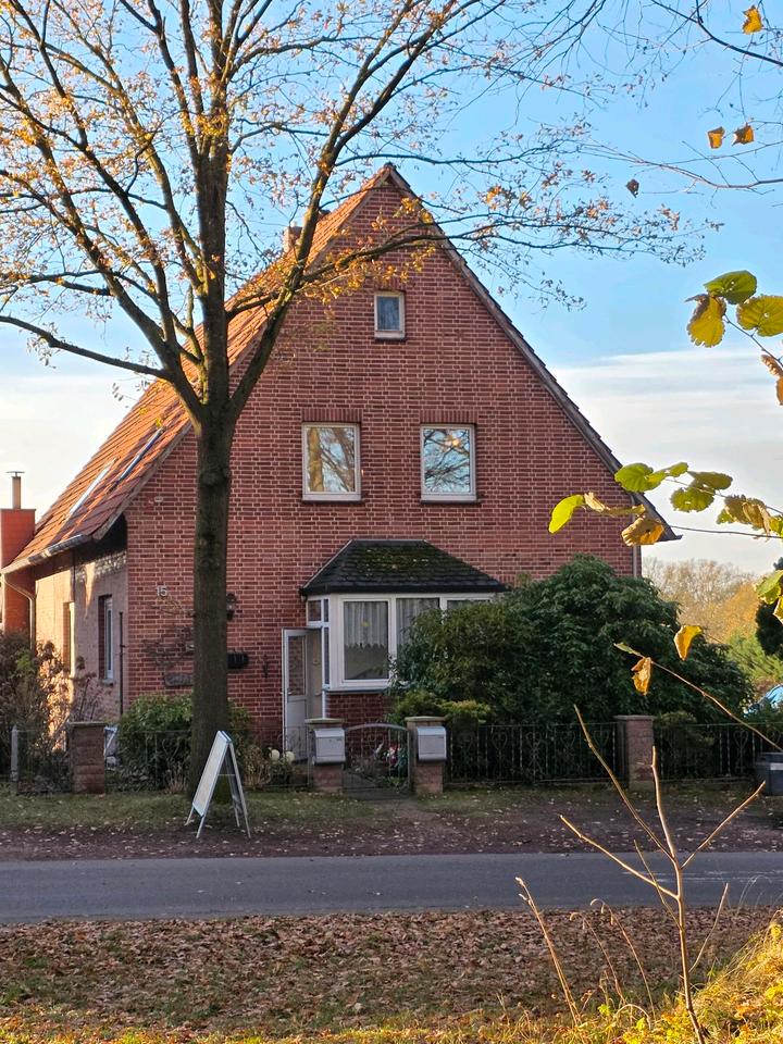 Thumbnail-Haus mit 2 Wohneinheiten in Schneeren – Top Lage