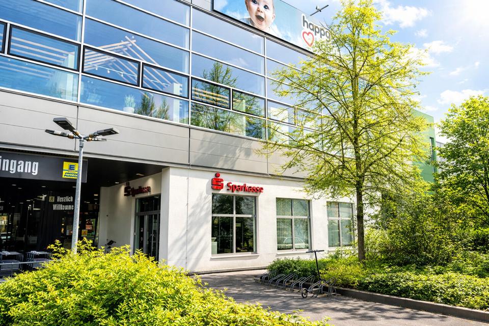 Thumbnail-Sehen und gesehen werden – Gewerbeeinheit in stark frequentierter Lage in Ehingen