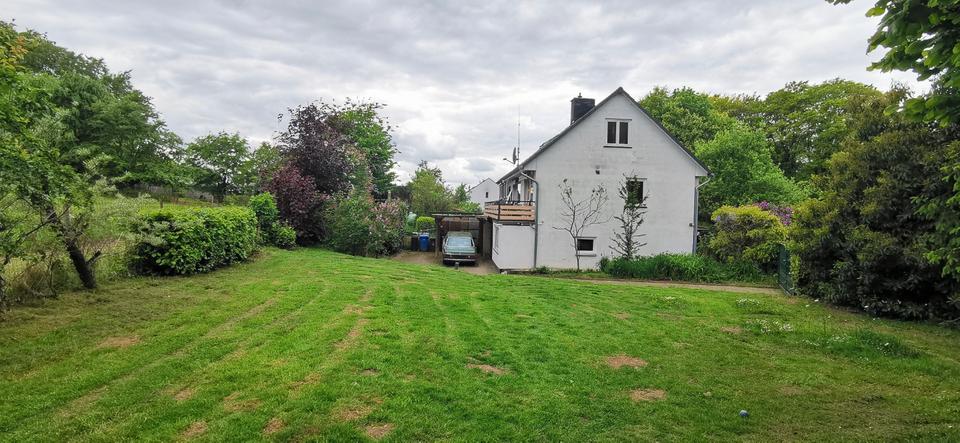 Thumbnail-Speckrand Köln Einfamilienhaus im Bergischem Randgrundstück 900m²