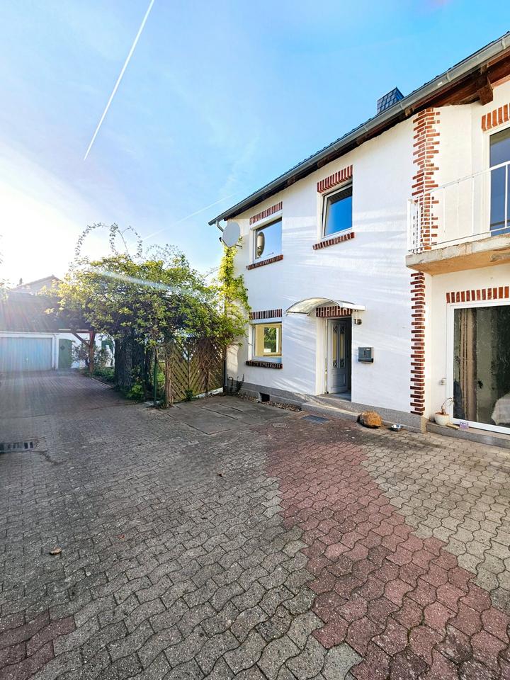 Thumbnail-Haus in Fallersleben mit Garten, Garage und Carport (5 Zimmer)
