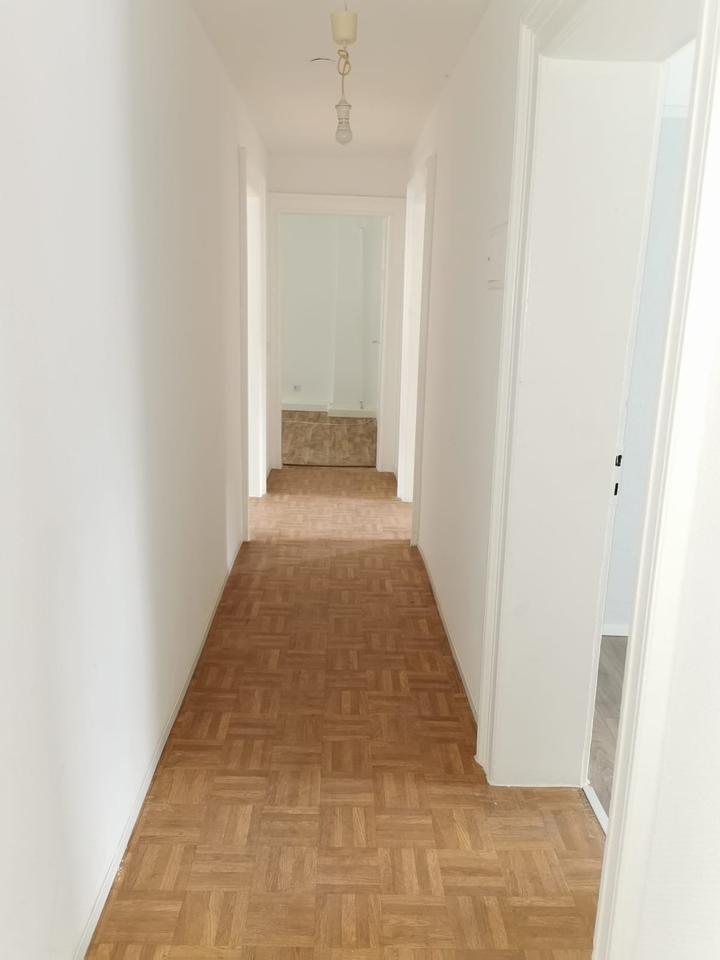 Thumbnail-Vollrenovierte 4-Zimmer-Wohnung in Völklingen ab 01.11.