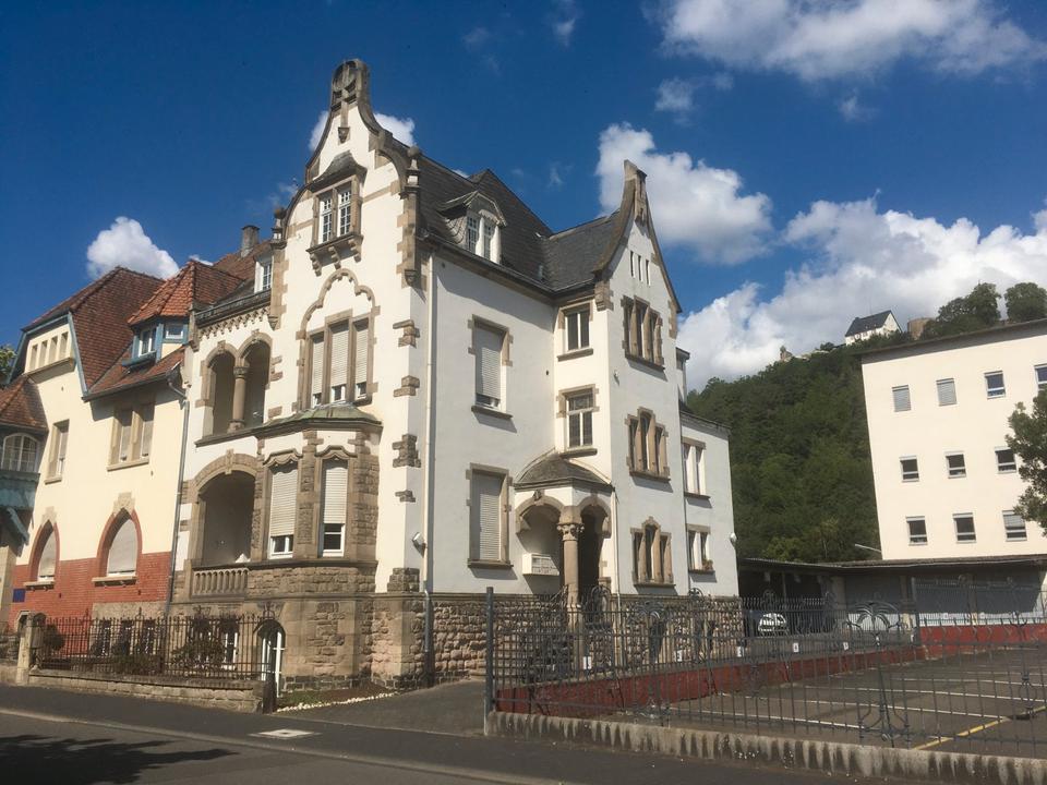Thumbnail-Maisonette-Wohnung in Jugendstilvilla zu vermieten