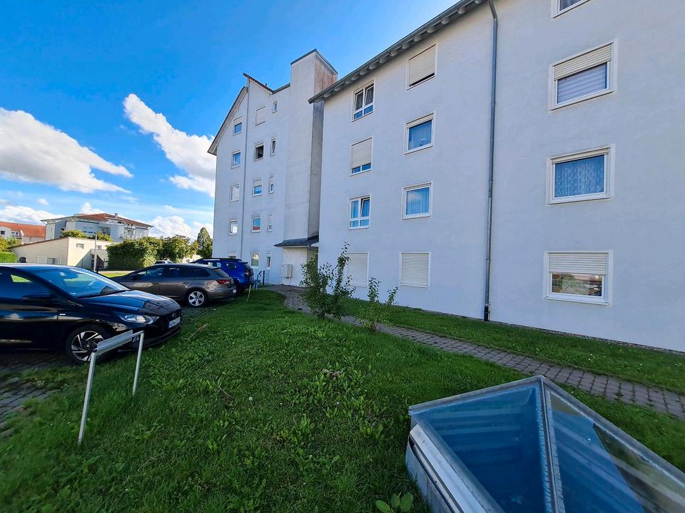 Thumbnail-Helle 3-Zimmer Erdgeschoss Wohnung