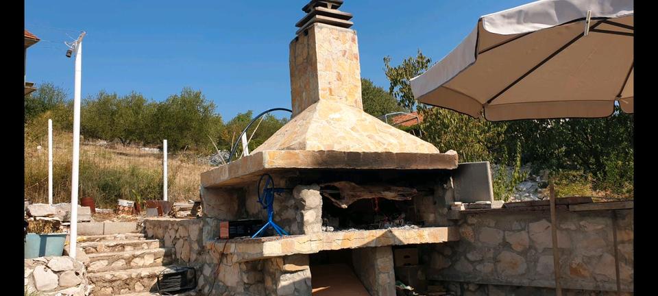 Thumbnail-Freistehendes Haus in Bilice Sibenik Kroatia