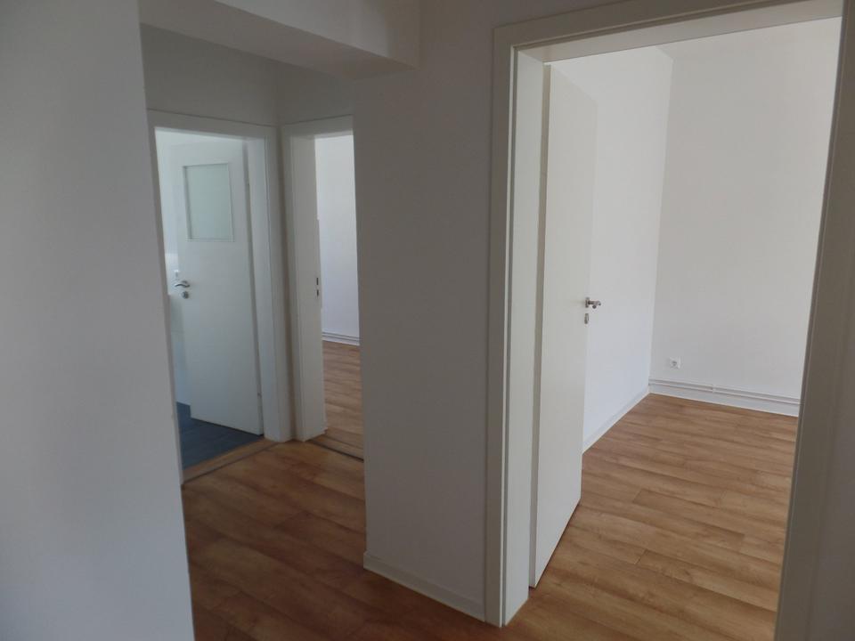 Thumbnail-3-Zimmer Wohnung, Erstbezug n. Modernisierung, oberste Etage