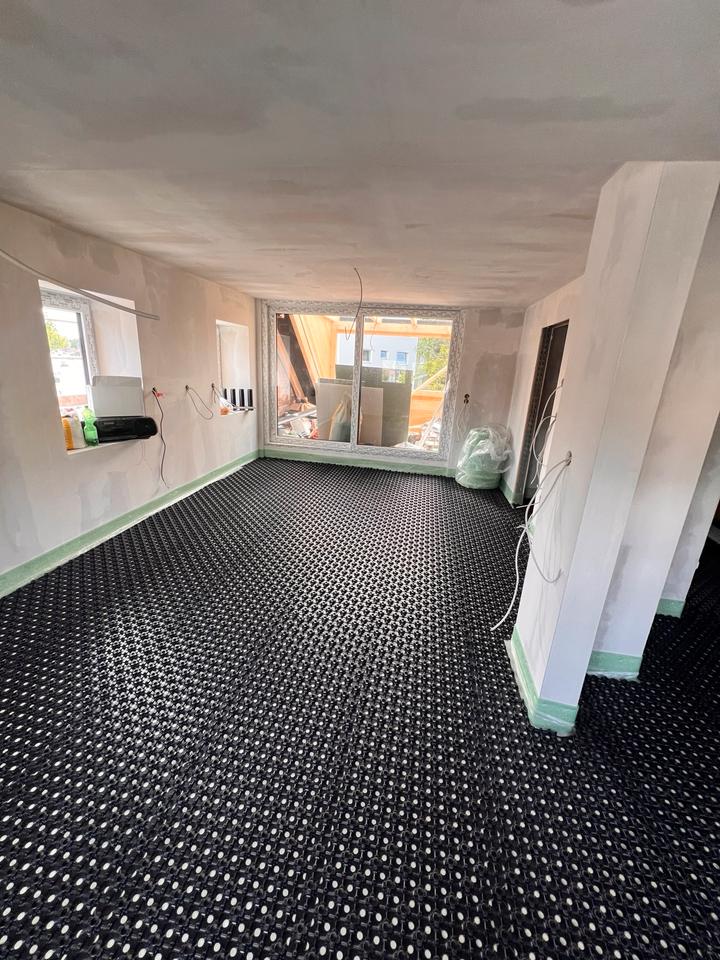 Thumbnail-4-Zimmer-Wohnung - Erstbezug nach Kernsanierung
