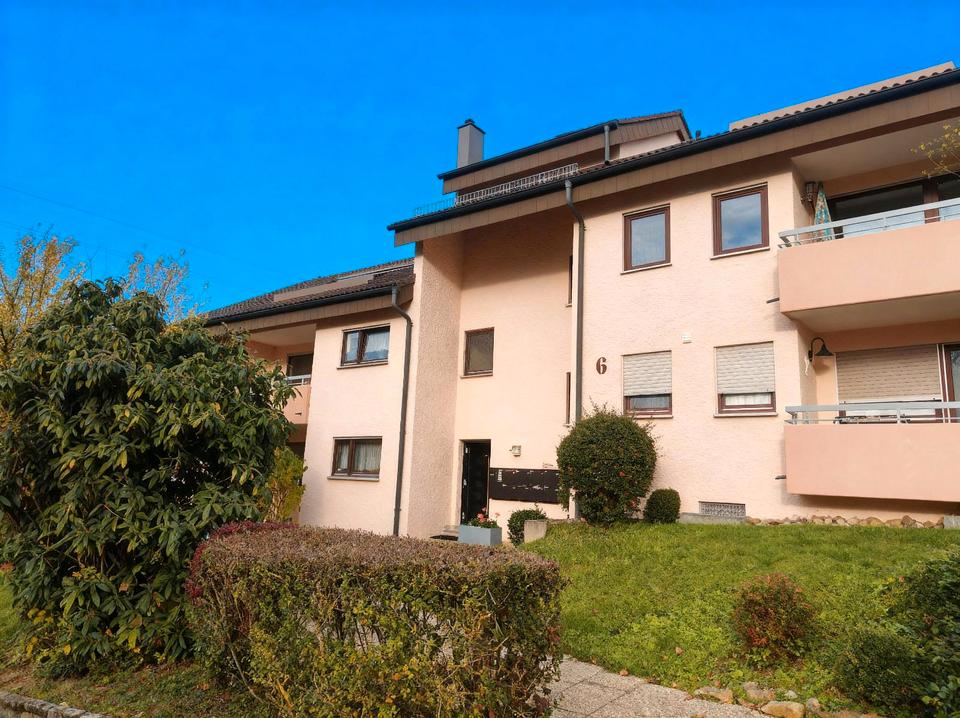 Thumbnail-Sonnige,bezugsfertige 2-Raum-Wohnung mit Balkon in Plienigen