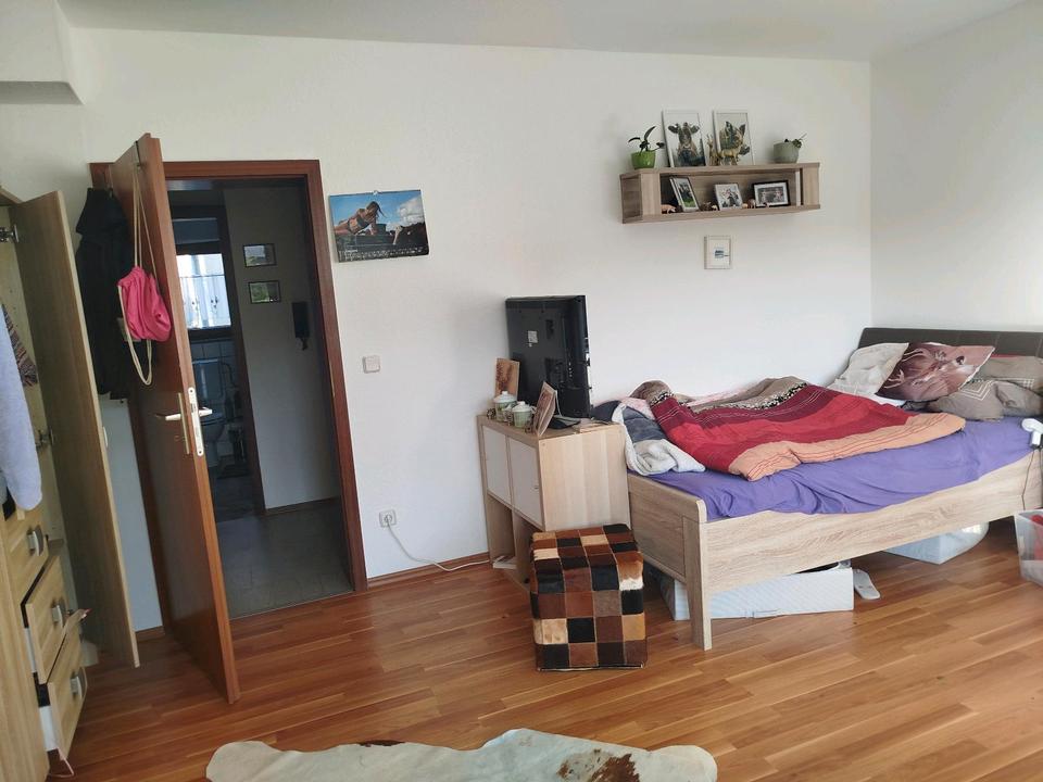 Thumbnail-Großes WG Zimmer mit eigenem Bad+ Terrasse in lieber Mädels WG