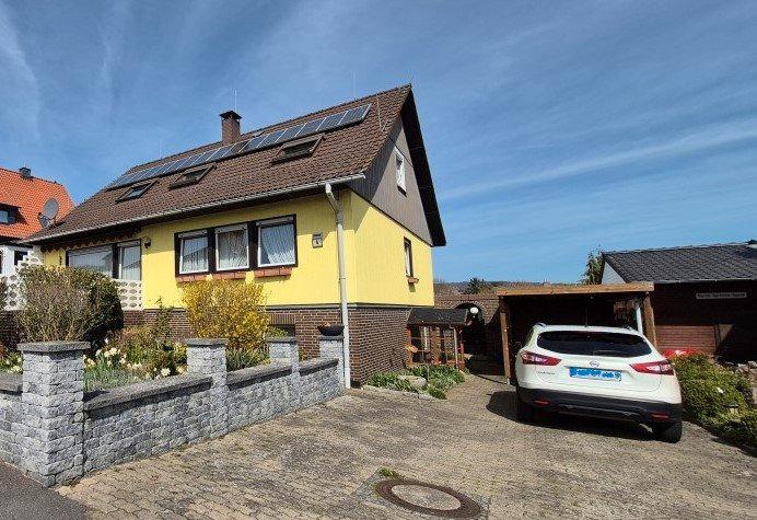 Thumbnail-Zweifamilienhaus mit großem Garten & viel Potenzial in Top Lage !