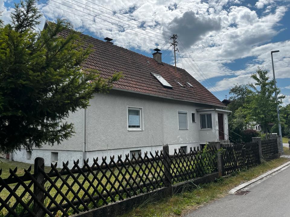 Thumbnail-Großes Haus mit riesigem Garten und viel Potenzial