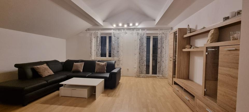 Thumbnail-Möblierte 2 Zimmerwohnung 65 m² mit Stellplatz in Böhmfeld