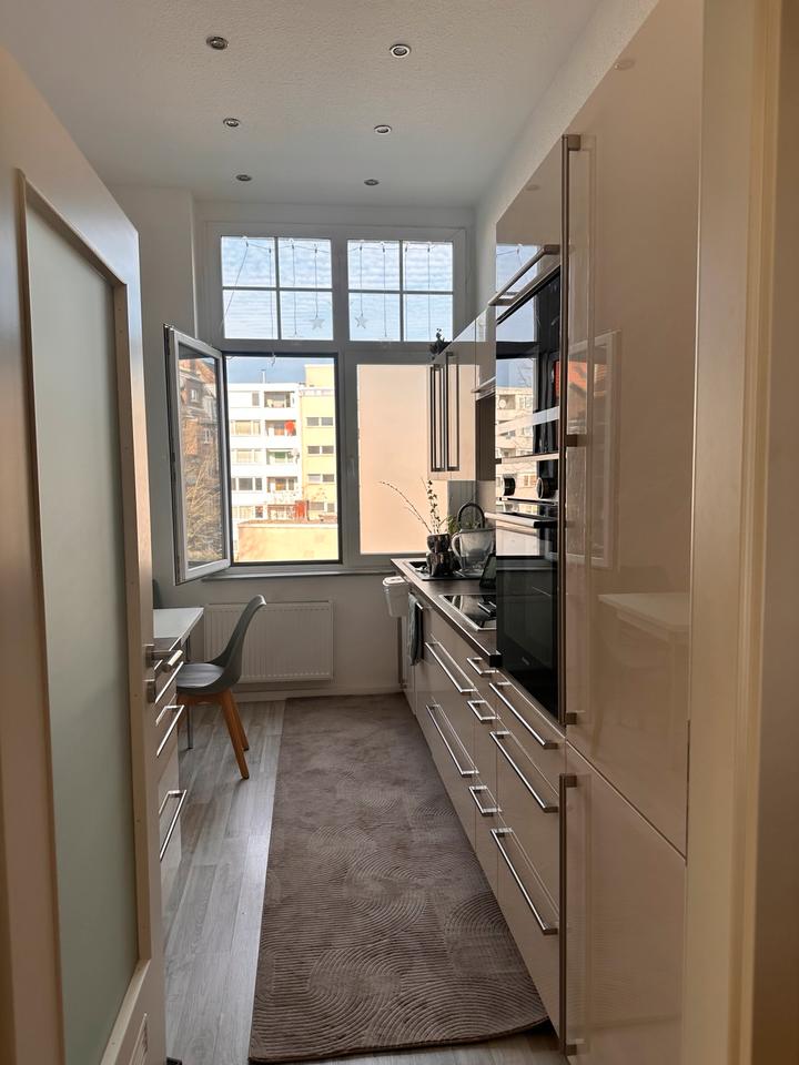 Thumbnail-Vollmöblierte 3-Zi. Wohnung in Mülheim