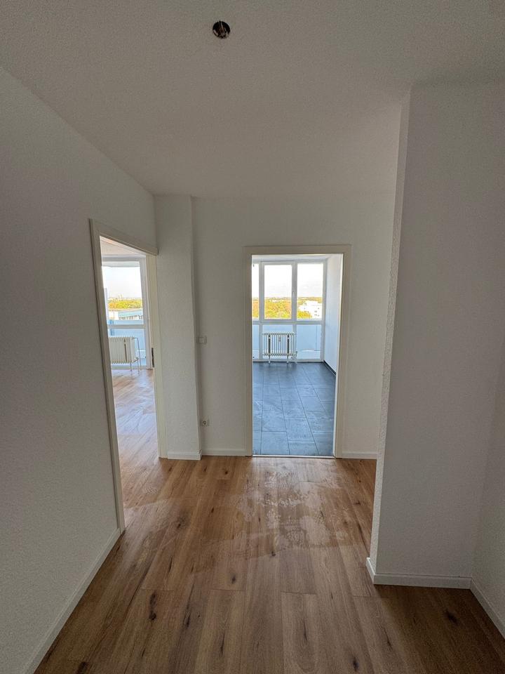 Thumbnail-ERSTBEZUG NACH SANIERUNG - WUNDERSCHÖNE 2-ZIMMER-WOHNUNG + BALKON