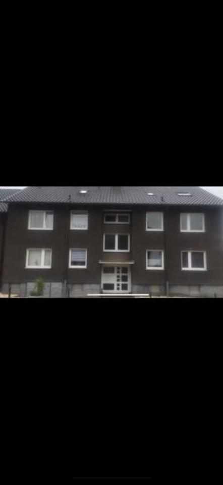 Thumbnail-1 Zimmer Dachgeschoss Wohnung an ältere Dame ab 60 zu vermieten