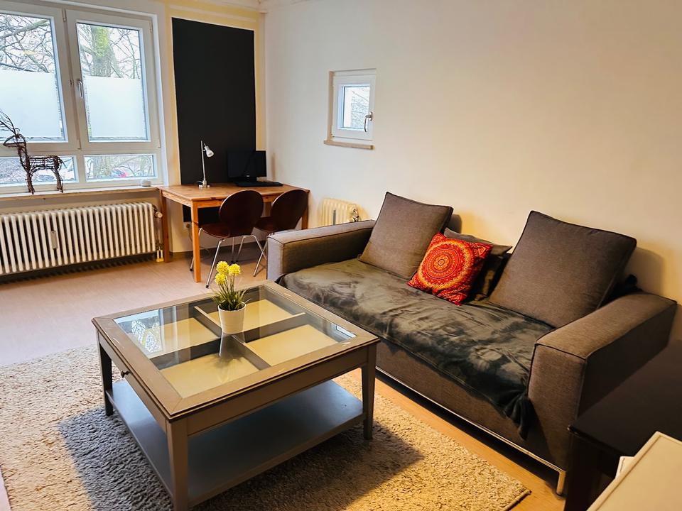 Thumbnail-STUDENTENWOHNUNG möbliert, auf Zeit, 1 Person