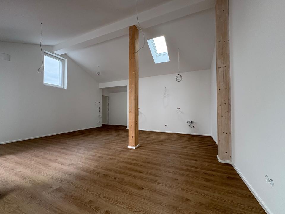 Thumbnail-Großzügige 2-Zimmer Wohnung in Walldorf Erstbezug