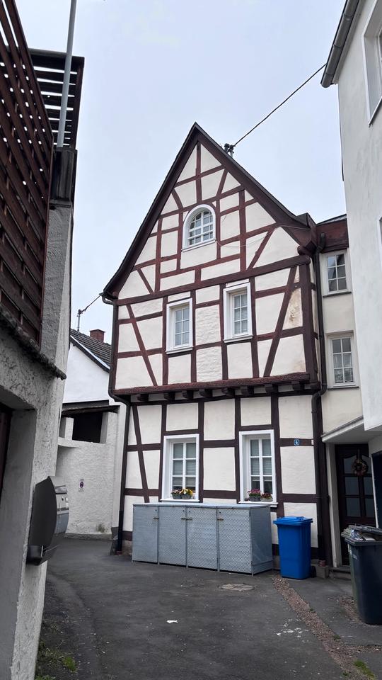 Thumbnail-Linz am Rhein komplett renovierte Dachgeschoßwohnung