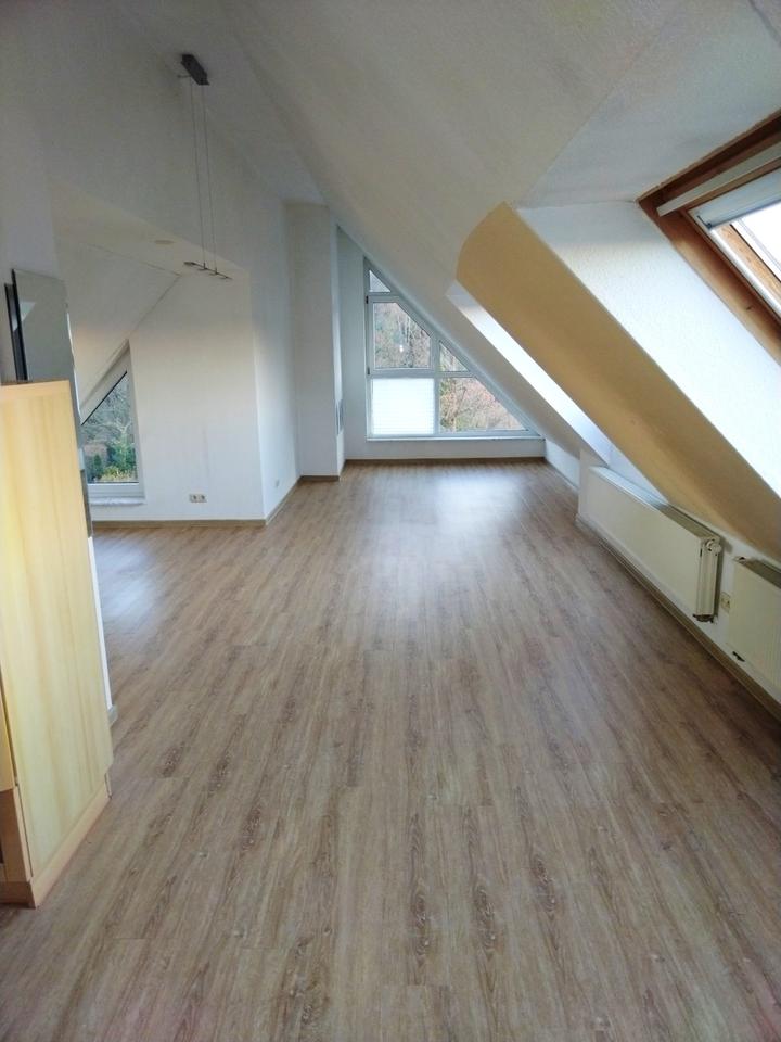 Thumbnail-Sonniges Appartement im Dachgeschoss, Koblenz-Arzheim