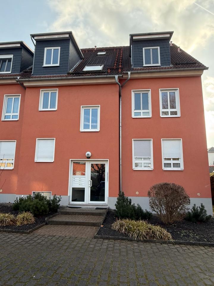 Thumbnail-Gepflegte und lichtdurchflutete 54qm Wohnung mit EBK und Balkon