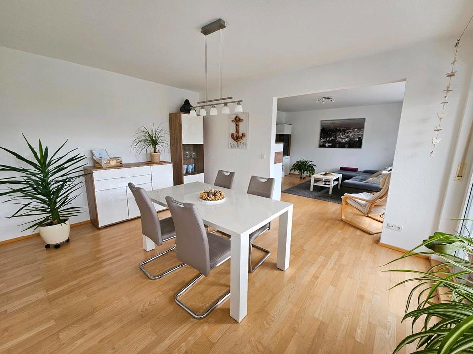 Thumbnail-3 Zimmer (4 Zi. möglich) Eigentumswohnung in SchweinfurtHochfeld