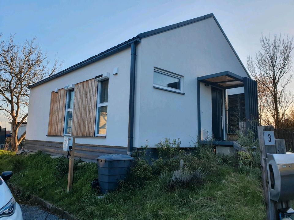 Thumbnail-Bungalow BJ 2023, Wärmepumpe, Photovoltaikanlage