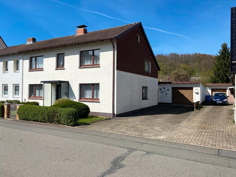 Thumbnail-Verkaufe großzügiges Ein- bis Zweifamilienhaus in ruhiger Lage