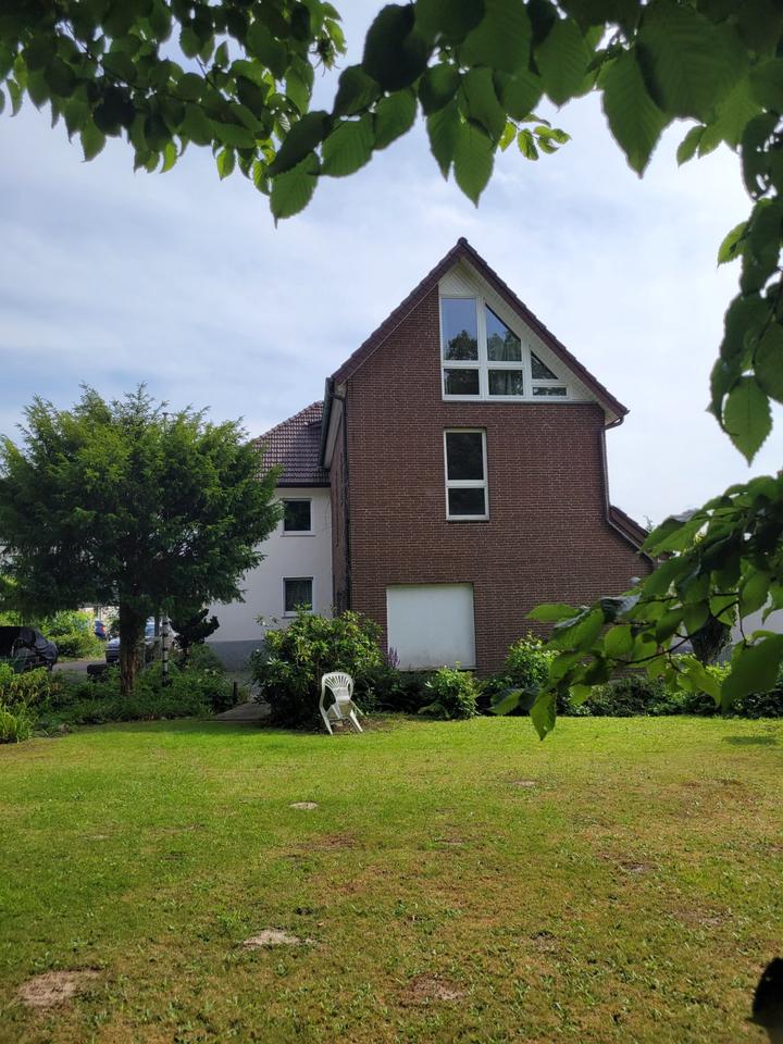 Thumbnail-Mehrfamilienhaus (263m2) - Garten, Keller, Carport, 3 Wohnungen
