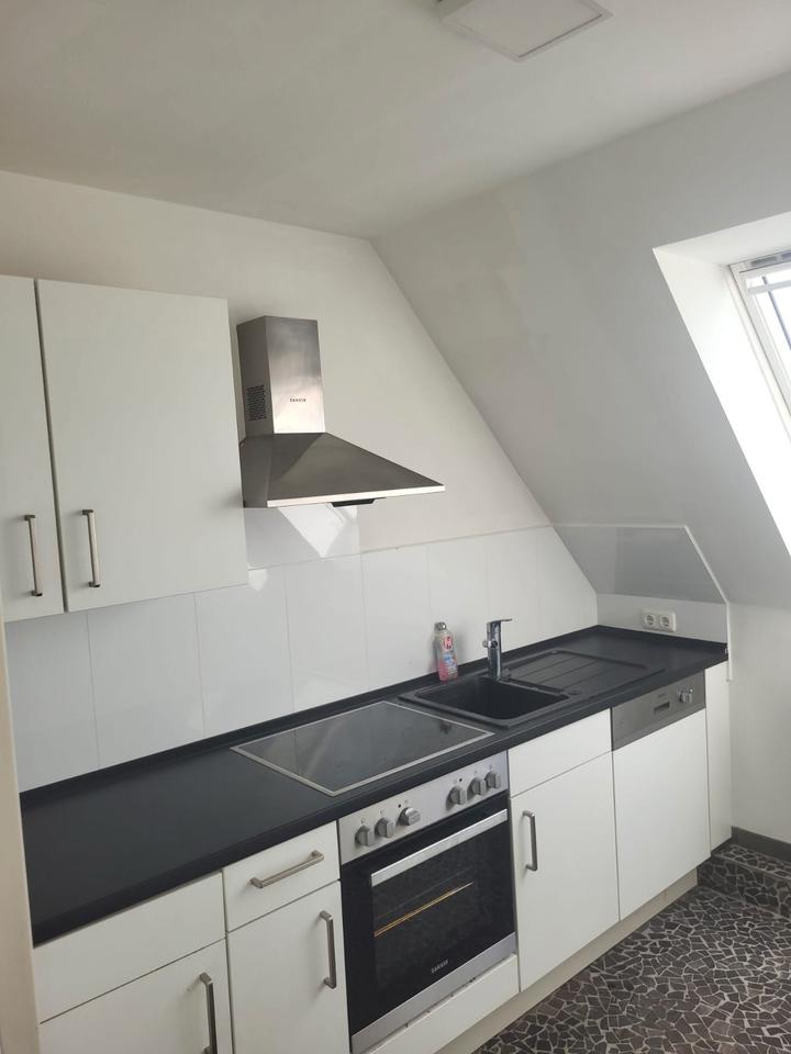 Thumbnail-schöne 1. Zimmer Wohnung mit separatem Abstellraum