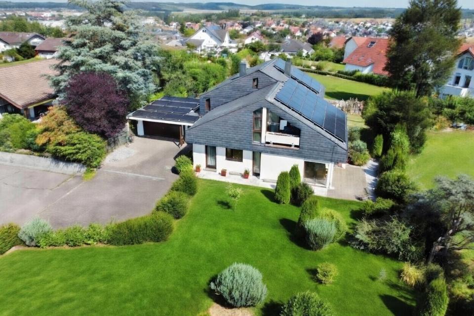 Thumbnail-Einzigartiges Architektenhaus in Bestlage von Bad Saulgau