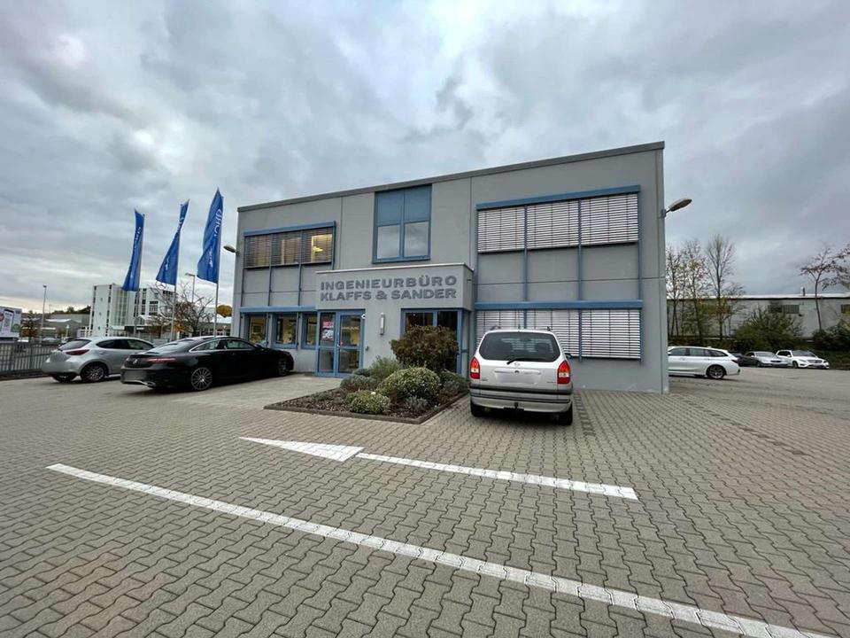 Thumbnail-Gut gelegene Gewerbeeinheit in Coburg!