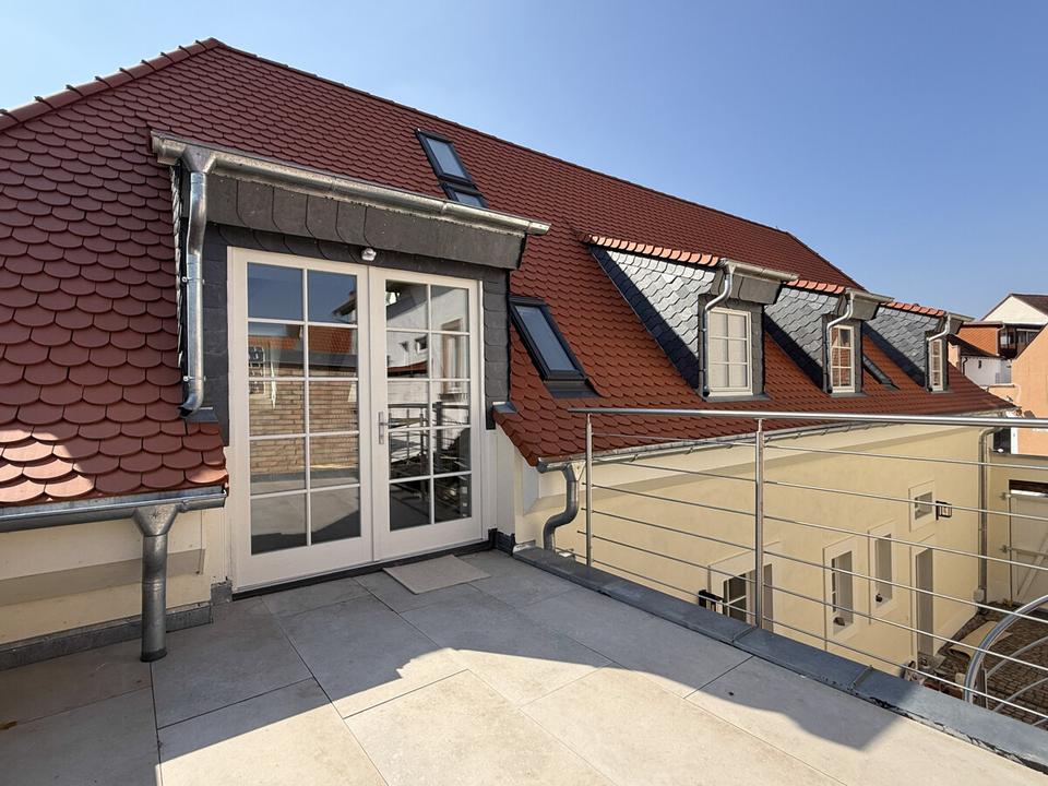 Thumbnail-Stilvoll kernsanierte Maisonettewohnung mit Küche und tollem Ausblick als Erstbezug