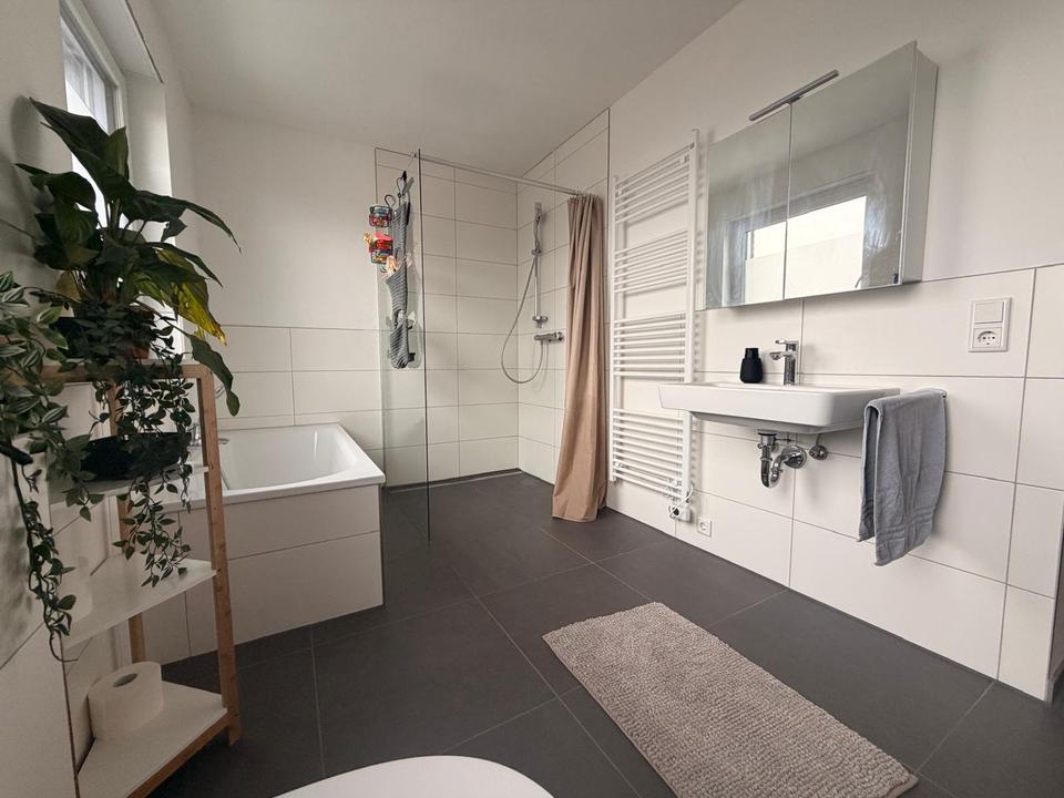 Thumbnail-Schöne 4-Zimmer-Maisonettewohnung in zentraler Lage von Velen