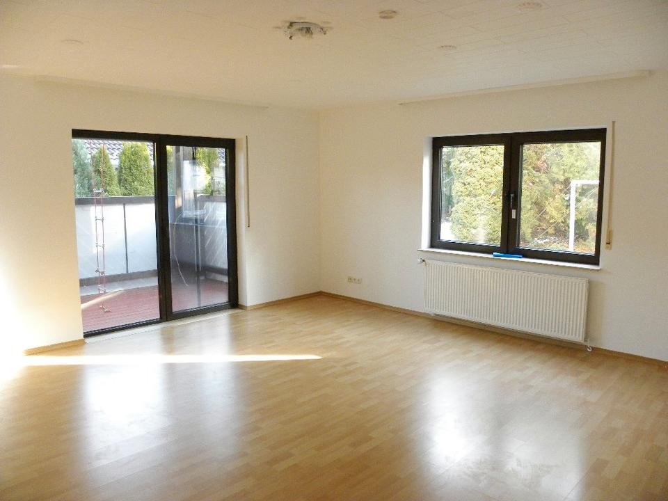 Thumbnail-Helle 3-Zimmer EG-Wohnung mit großem Balkon in Winnweiler
