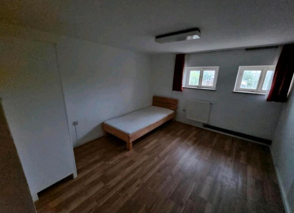 Thumbnail-WG Zimmer Wohnung Haus Apartment