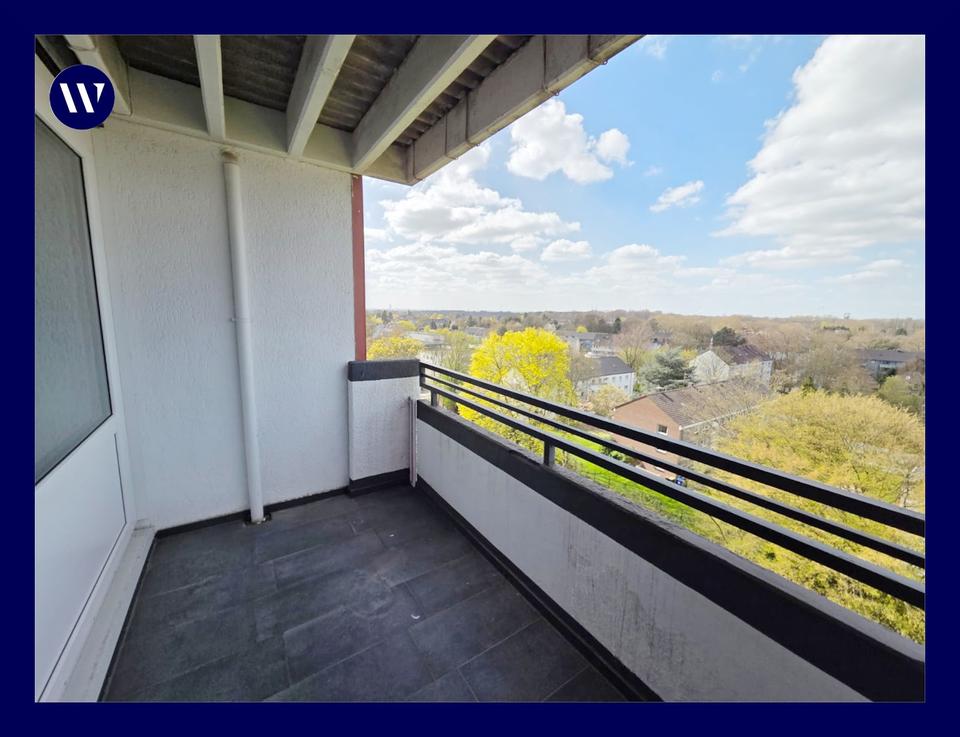Thumbnail-…mit Balkon-Fernblick: renovierte 3 Zimmer, guter Schnitt, separate Küche, modernes Duschbad, Aufzug