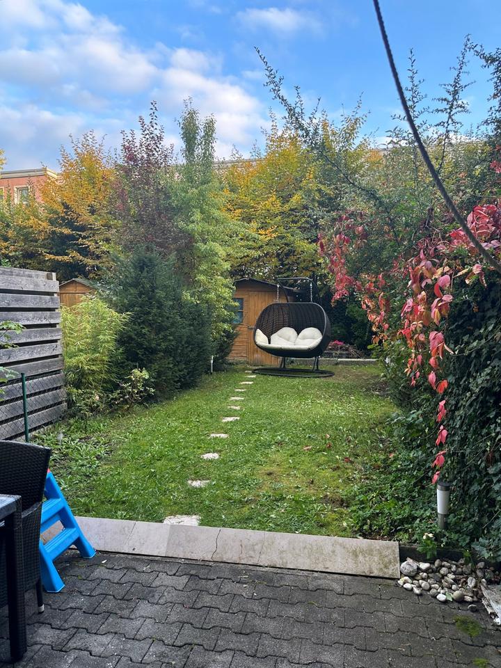 Thumbnail-Top renovierte 4-Zimmer Wohnung mit eigenem Garten und Terrasse