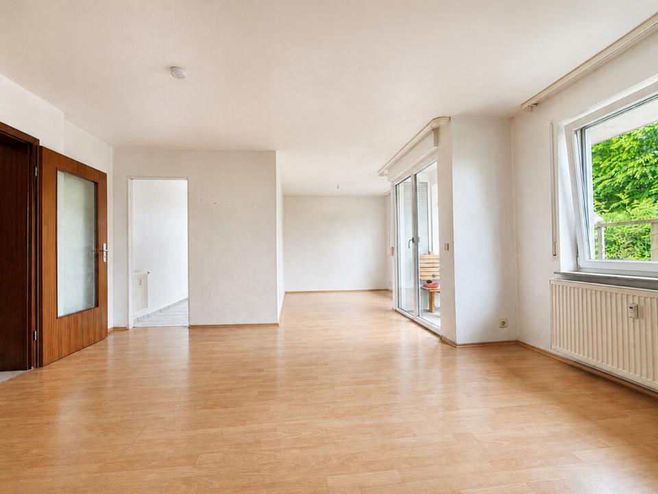Thumbnail-Frisch renovierte 2,5 Zimmer Gartengeschoss-Wohnung ideal für Singles im Herzen von Oppenweiler