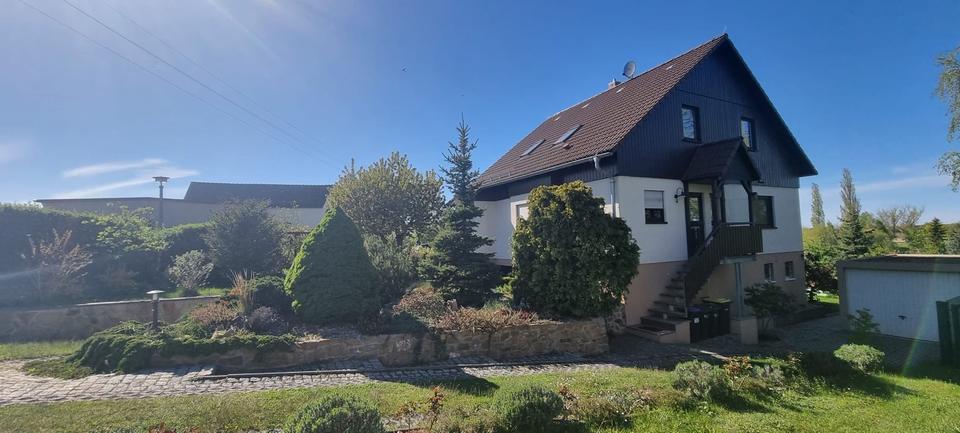 Thumbnail-Charmantes Familienhaus mit viel Platz im Weinbaugebiet