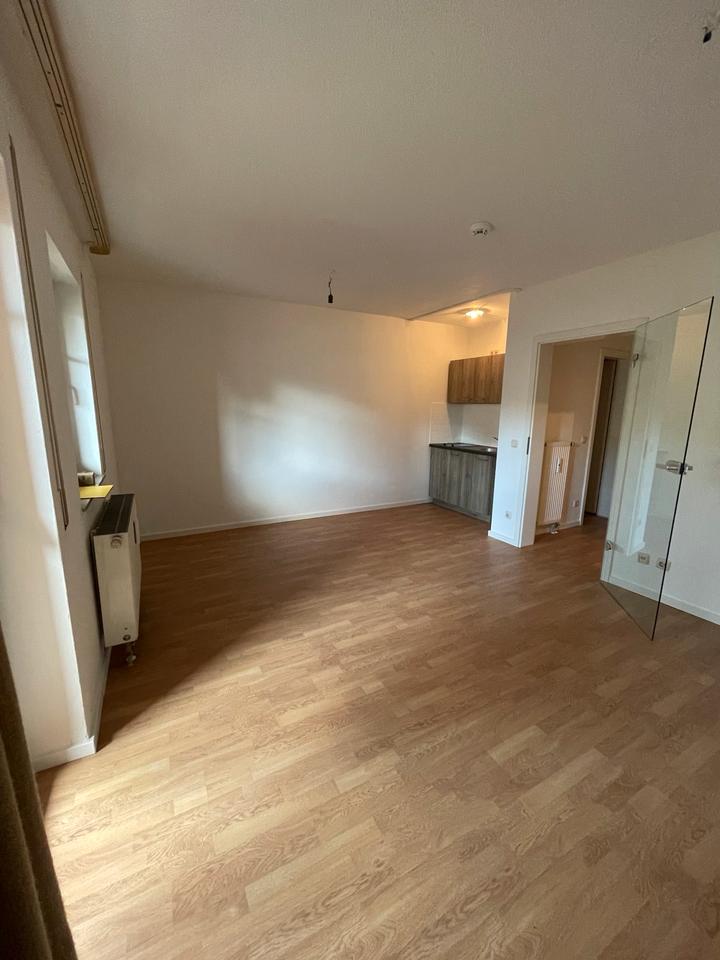 Thumbnail-Einzimmerapartment in Nittendorf mit Terrasse