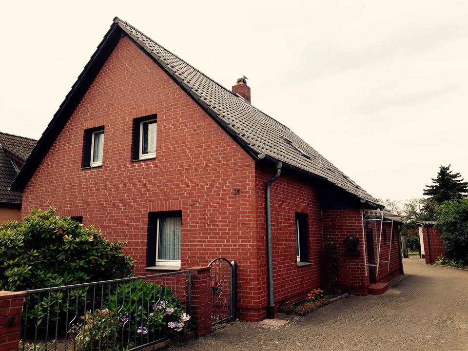 Thumbnail-Gepflegtes Einfamilienhaus am Ortsrand von Grafhorst.