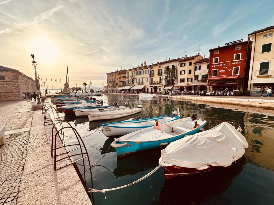 Thumbnail-Lazise di Colà, Gardasee - Le Tende C17: Urlaub mit Sonne, Pool und Cappuccino