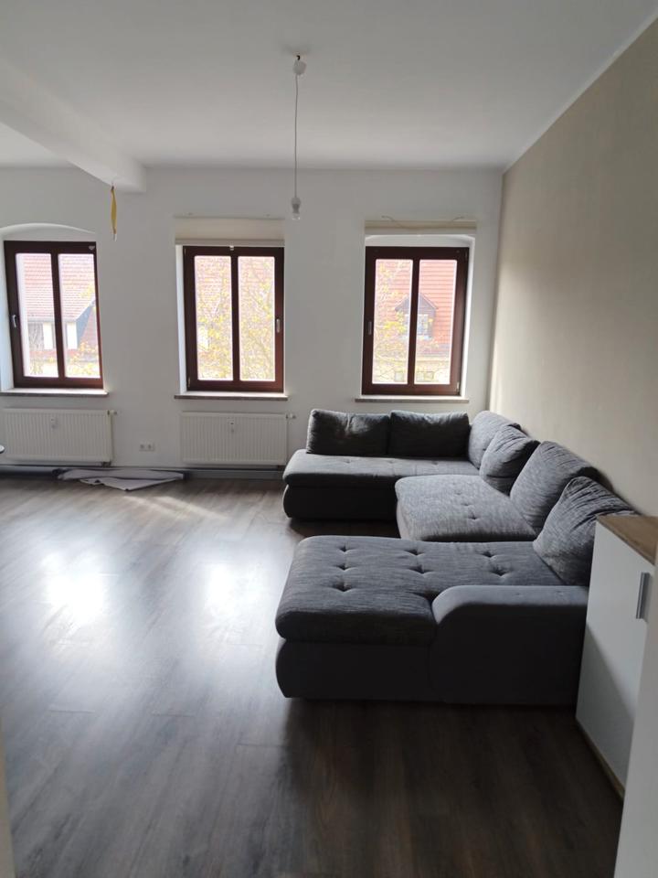 Thumbnail-Schöne 2-Zimmer-Wohnung mit Balkon und PKW-Stellplatz