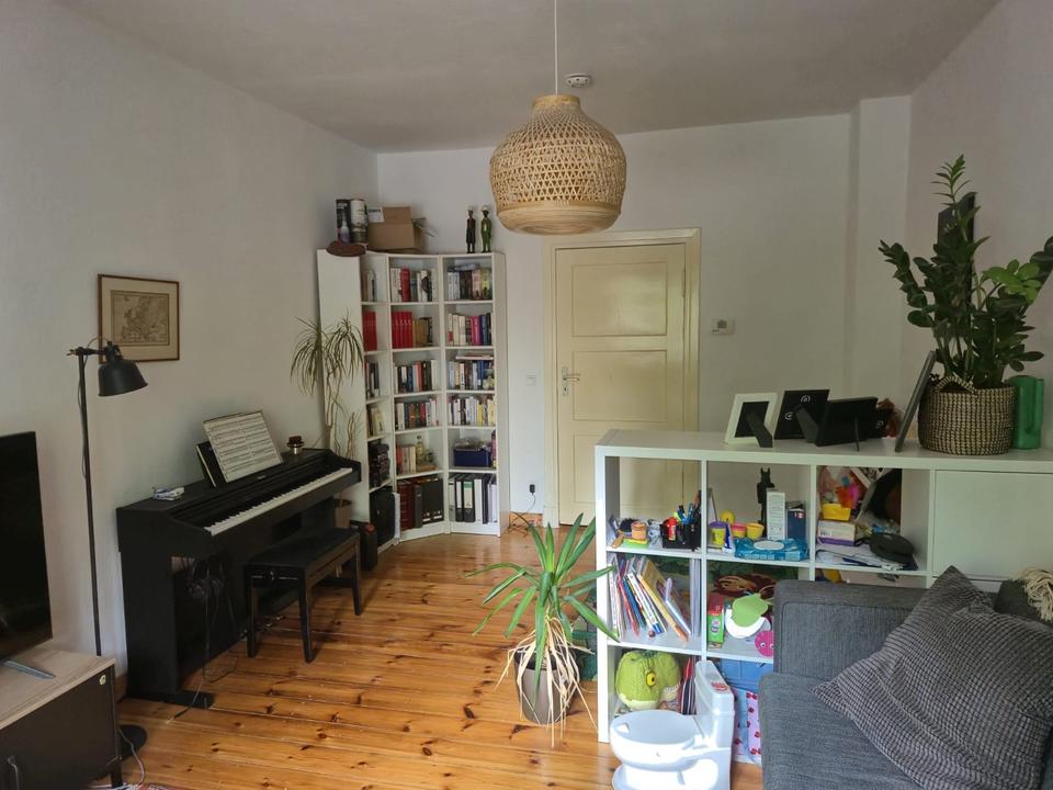 Thumbnail-Helle und gepflegte 2-Zi-Altbauwohnung in Alt-Hohenschönhausen