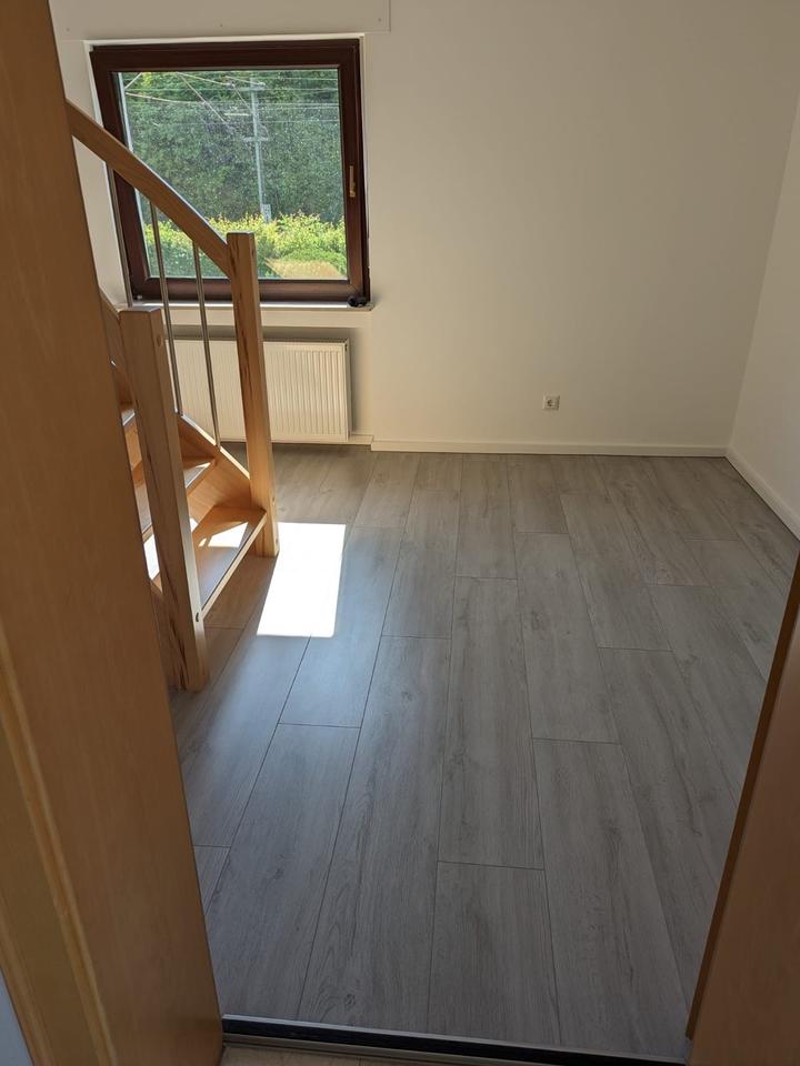 Thumbnail-Exklusive, kernsanierte Maisonette -Wohnung voll möbliert & frei