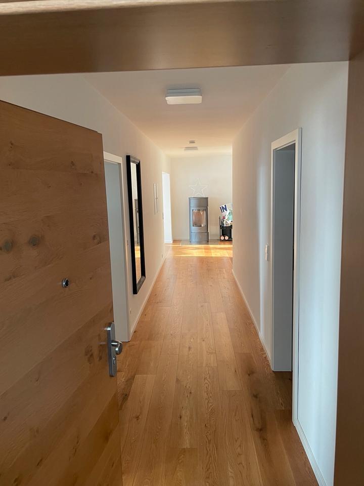 Thumbnail-3,5 Zimmer Eigentumswohnung mit Kamin,Balkon, Garten